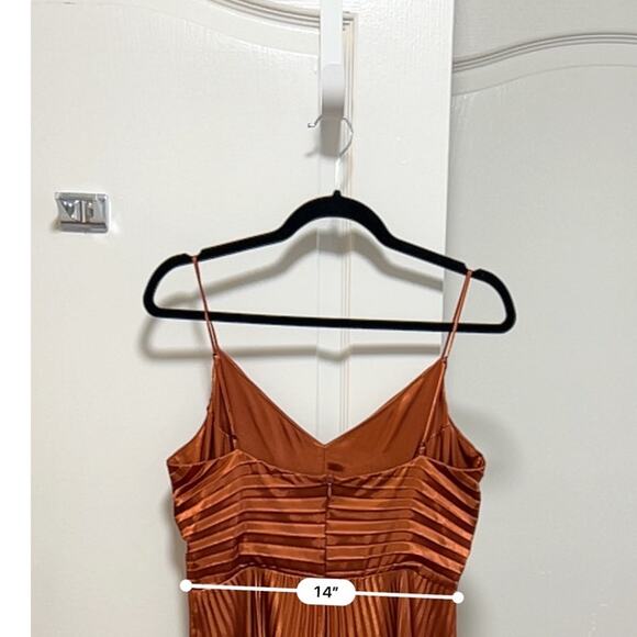 DELFI Collective Aria Satin Sweetheart Gown Brown M - Picture 9 of 11